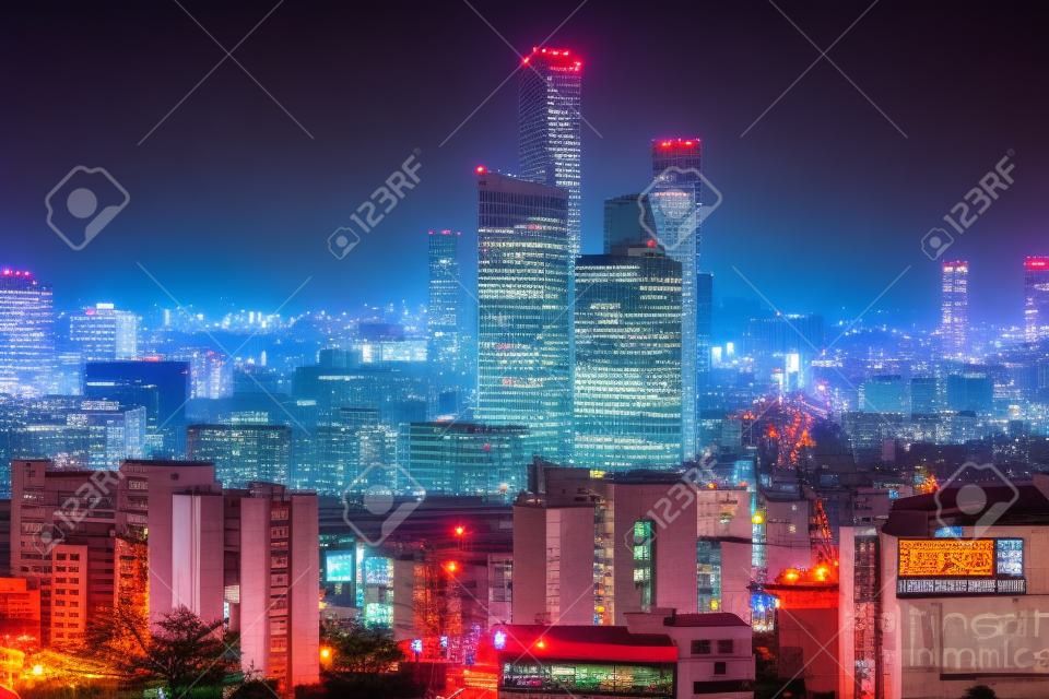 한국, 밤에 서울, 한국 도시의 스카이 라인