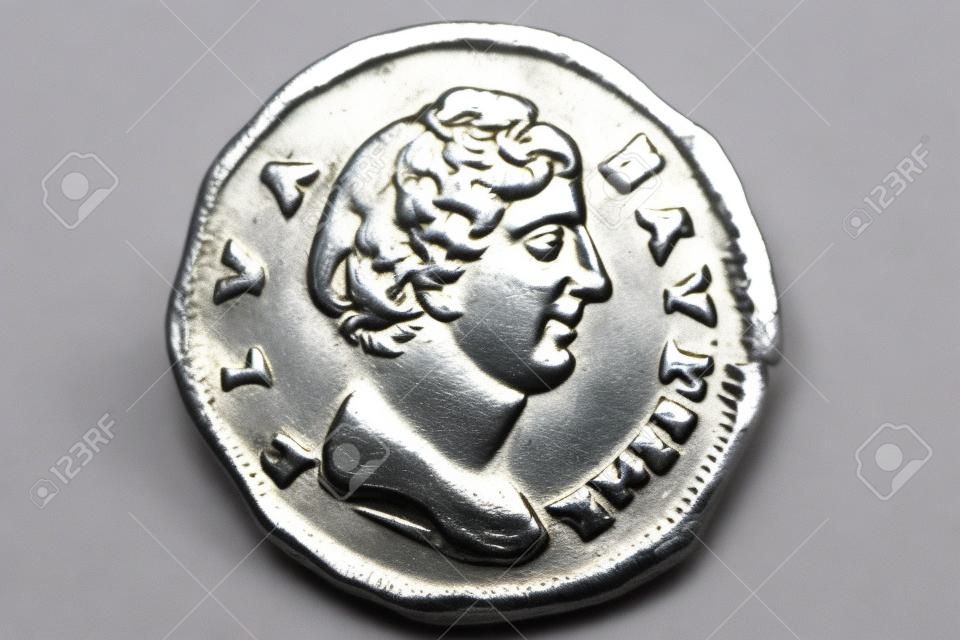 Римская серебряная монета, денарий