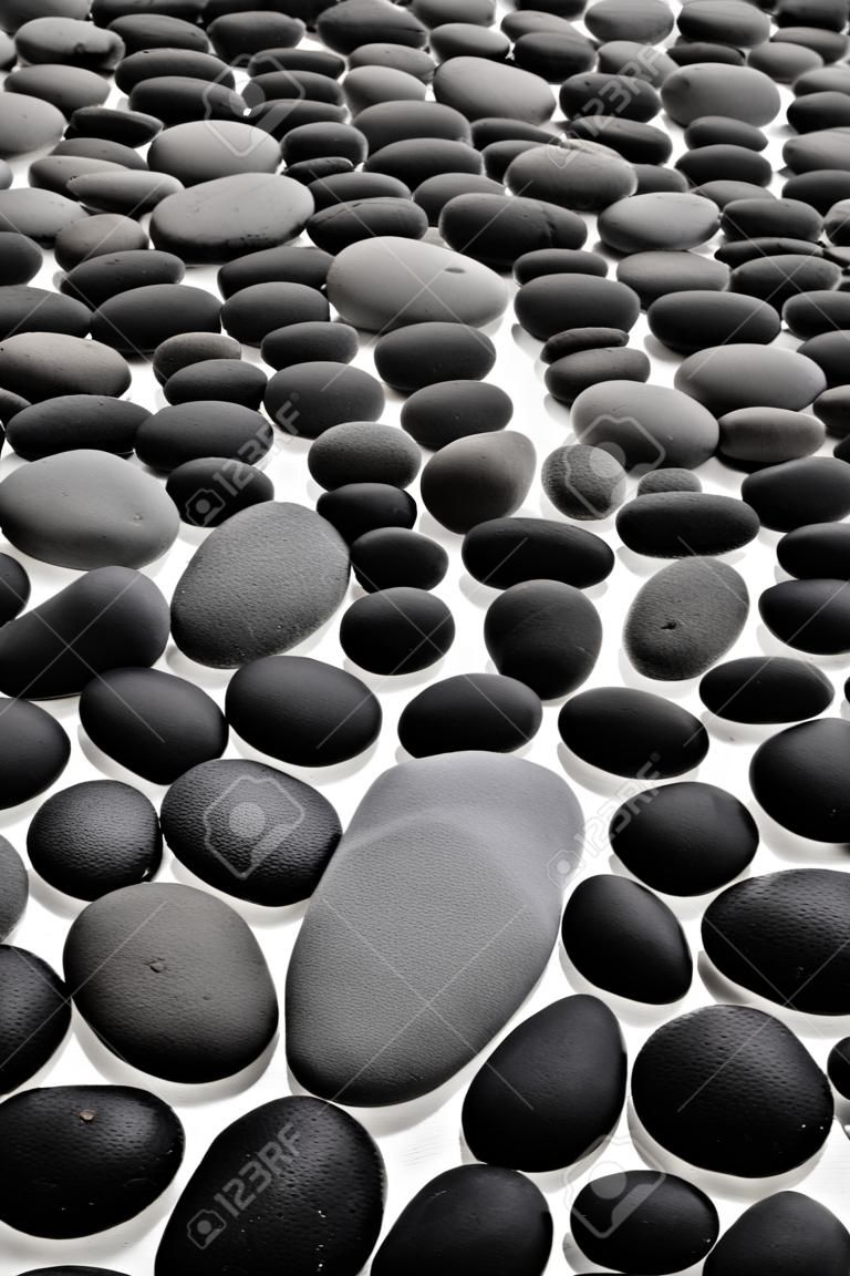 um zen pedras fundo branco e preto