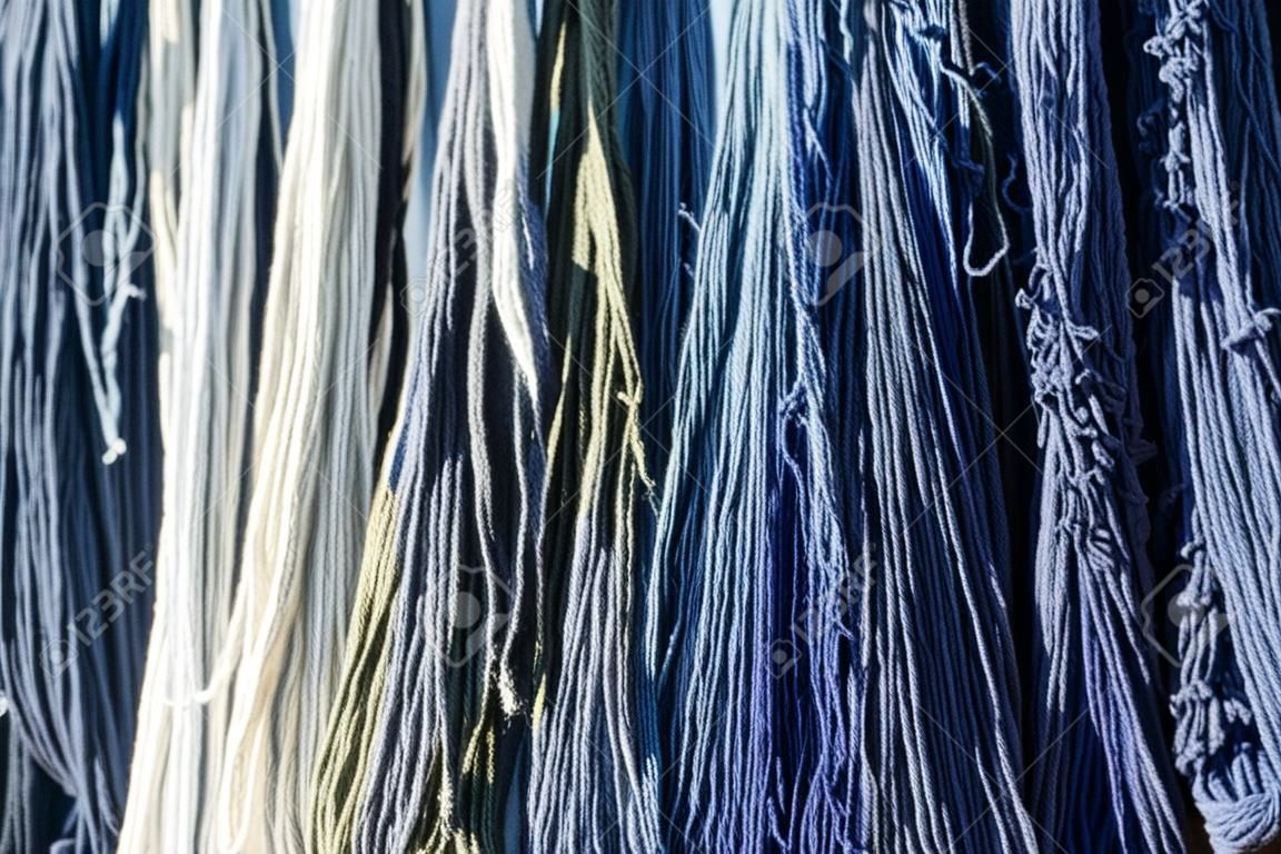 fil de coton organique coloré