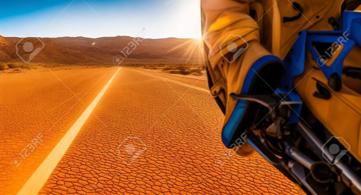 Reiten in der Wüste