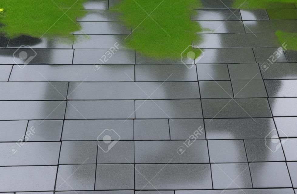 Grimy und saubere Abschnitte der Terrasse zeigt erstaunliche Ergebnisse der Macht Waschen