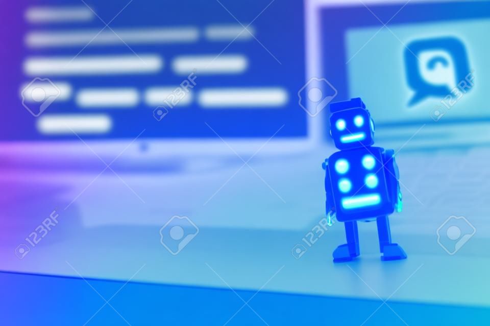 Symbol für einen Chatbot oder Social Bot und Algorithmen, Programmcode im Hintergrund