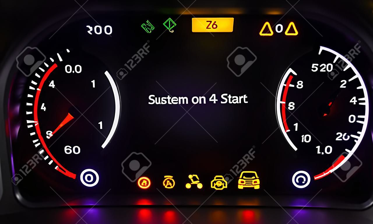 Sustem檢查發動機啟動。車速表和轉速表與汽車儀表盤附加儀器。