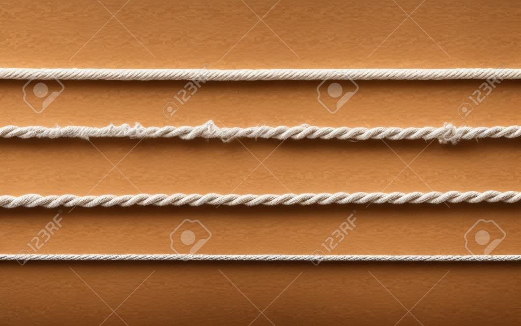 raccolta di varie corde su sfondo bianco. ognuno è girato separatamente