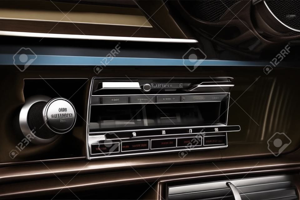 Old car radio in a classisc car