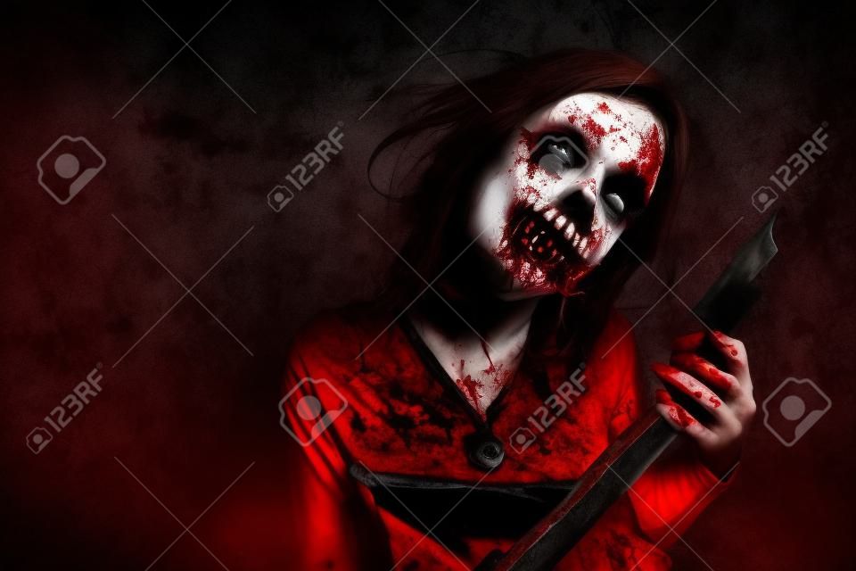 Straszny Krwawa zombie dziewczyna z siekierą. Halloween.