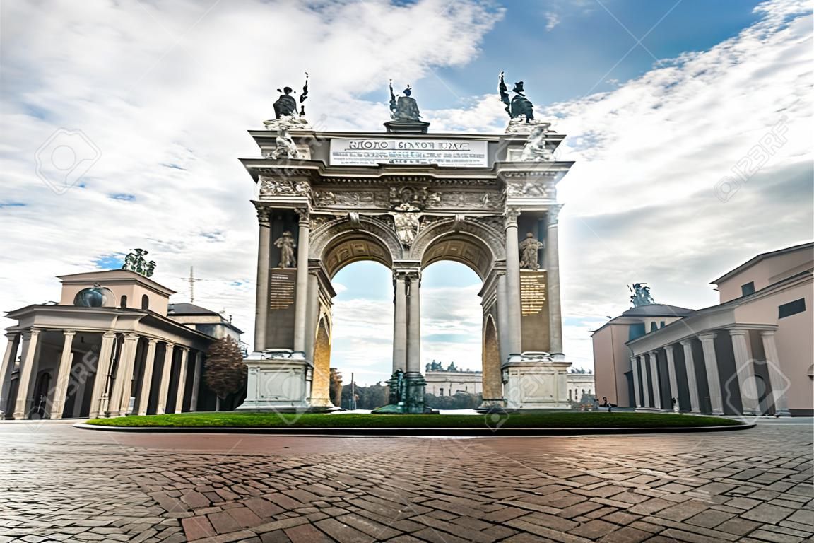 阿科德拉佩斯和平之門在意大利米蘭