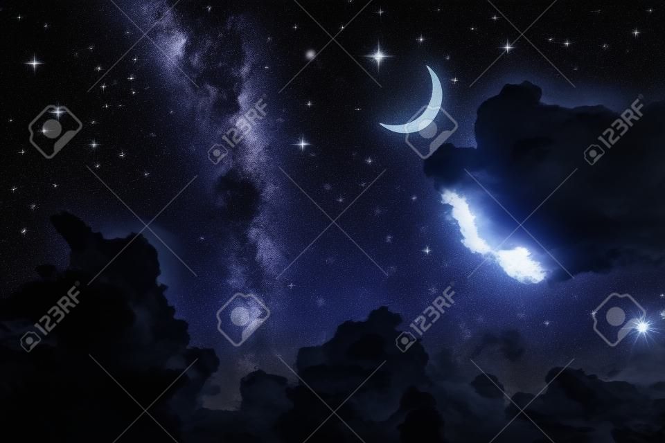 Nachthemel met sterren en maan