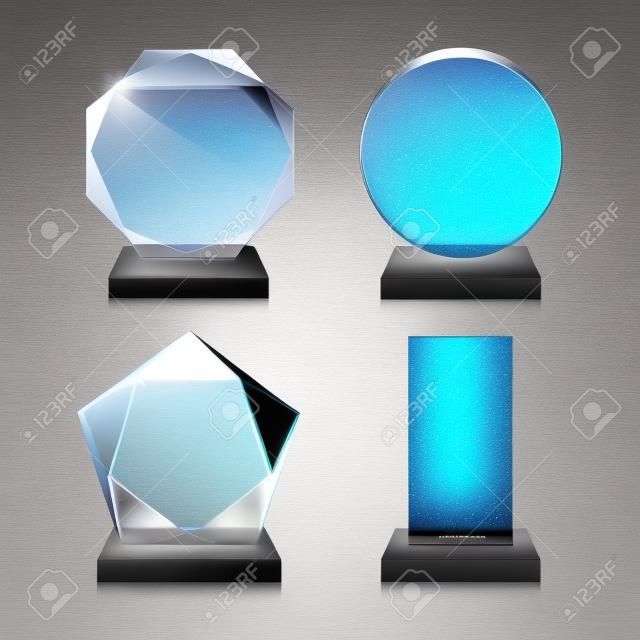 玻璃獎杯獎項設置。矢量水晶3D透明獎樣機與灰色背景底座。亞克力玻璃圓獎模特圈雕刻。圓圈，方形，八角形，星形