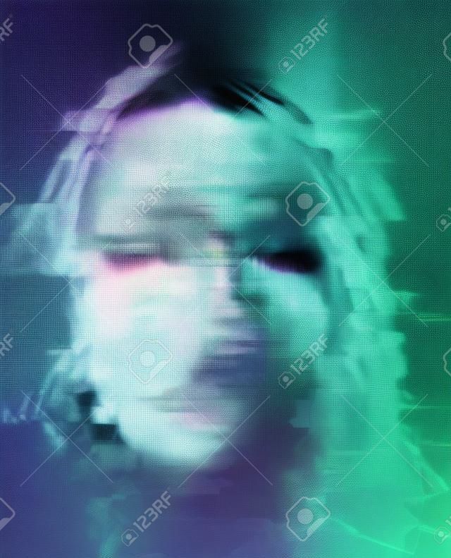 Glitch. O rosto da mulher na tela com falhas. Artefactos digitais. Glitch art. Erros digitais.
