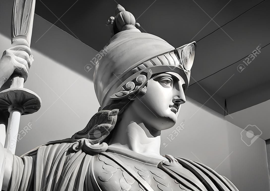 지혜와 과학의 아테나 고대 그리스 여신
