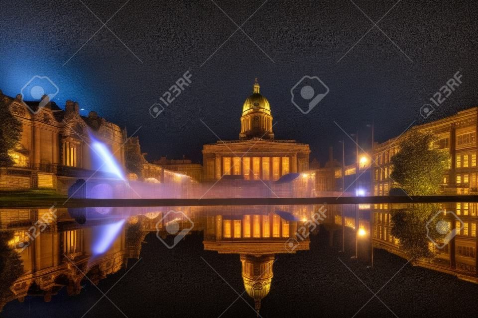Nottingham Council House and a fountain front shot at Twilight
