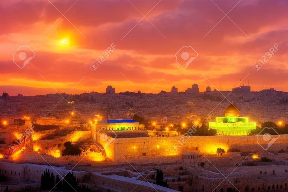 圓頂清真寺以及耶路撒冷老城，以色列的天際線。