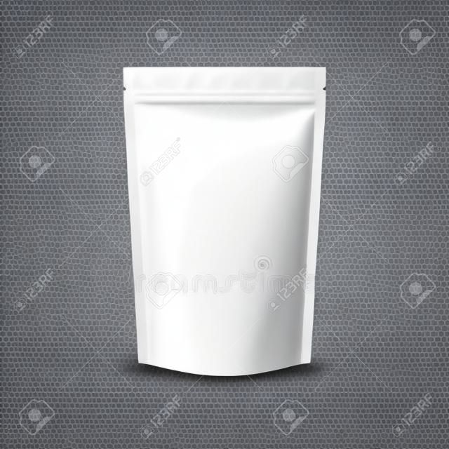 Empacotamento do saco da comida ou da bebida da folha em branco com válvula e selo. Saco de café da bolsa plástica da folha em branco. Coleção da maquete do modelo da embalagem. isolada no fundo transparente. Ilustração do vetor.