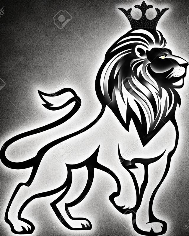 Fekete-fehér oroszlán teljes növekedés egy koronával a fején