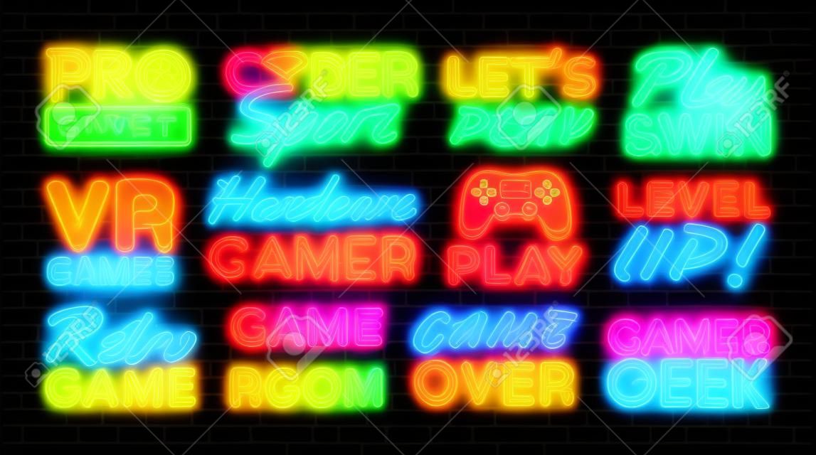 Gaming neon borden set design template. Big Collection Game Signs neon, licht banner design element kleurrijke moderne design trend, nacht heldere reclame, helder teken. Vector illustratie.