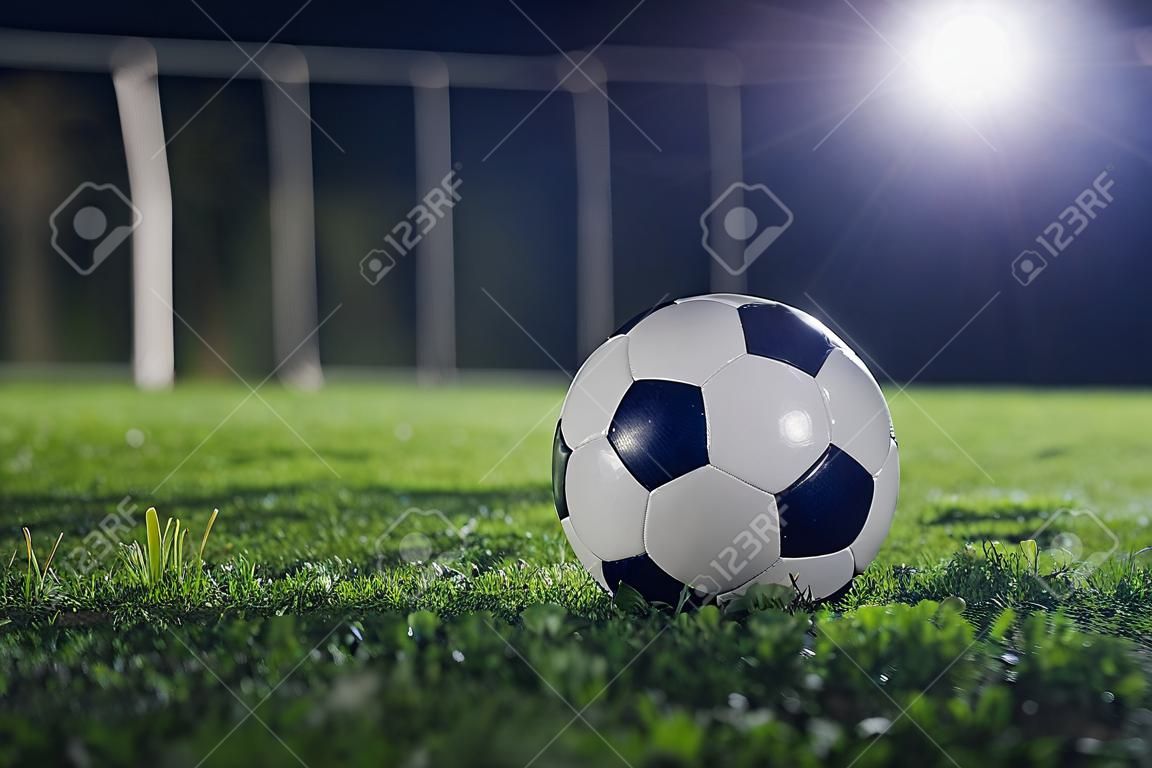 Fútbol en la noche