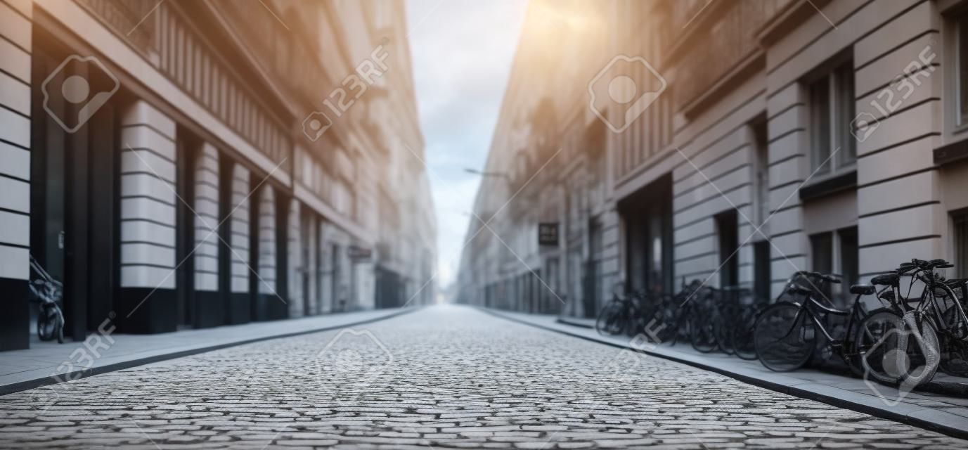 Route vide avec des pavés sur rue dans la ville de Hambourg