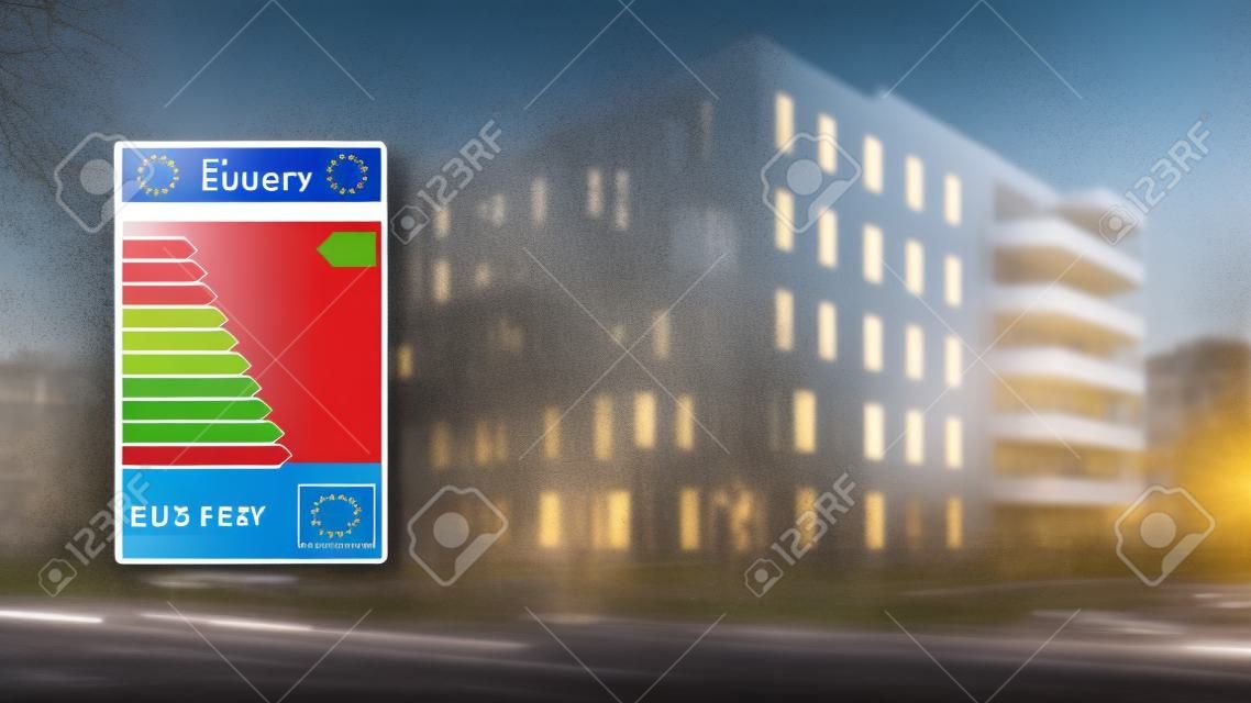 Gráfico de la etiqueta energética de la UE frente al edificio de apartamentos como concepto de eficiencia y consumo