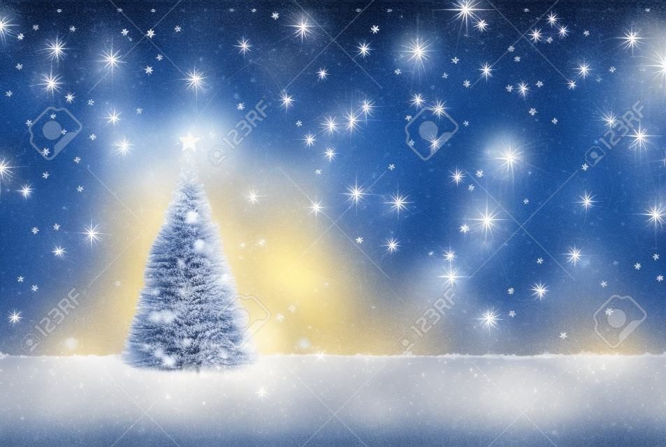 Bellamente decorado árbol de Navidad con luces de oro y blanco Árbol snow.Christmas background.Christmas y el fondo del cielo estrellado.