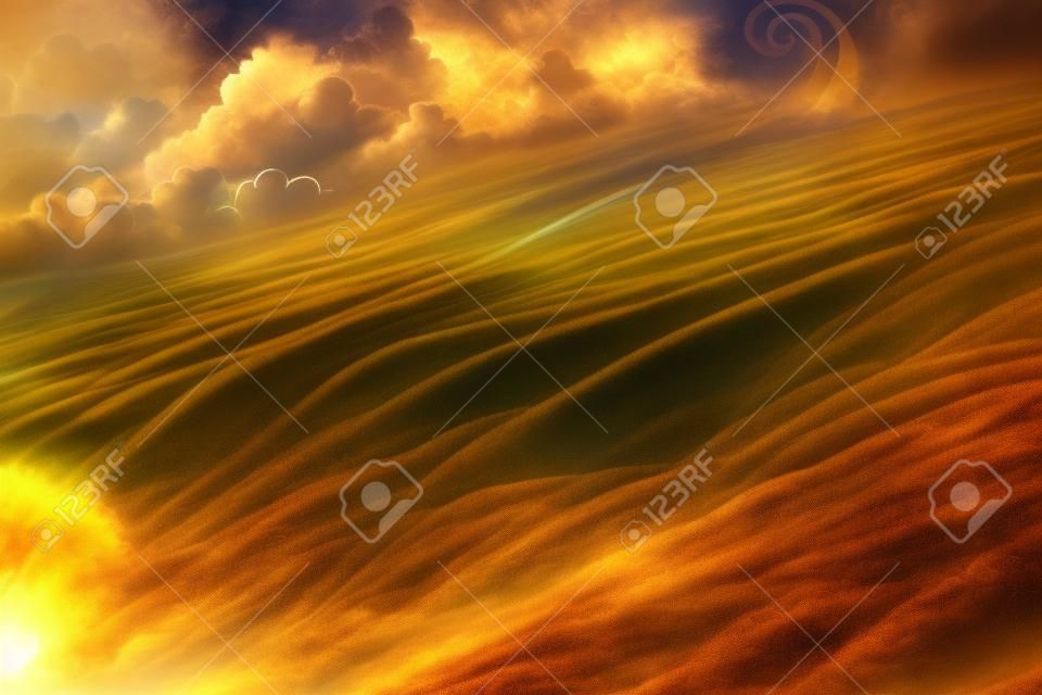 Fantastische achtergrond van sprankelende fantasie wolken met goudbruin