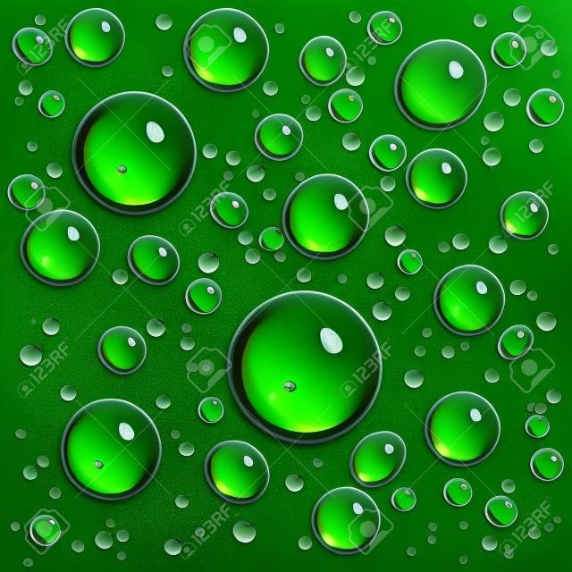 Капли воды на зеленом фоне