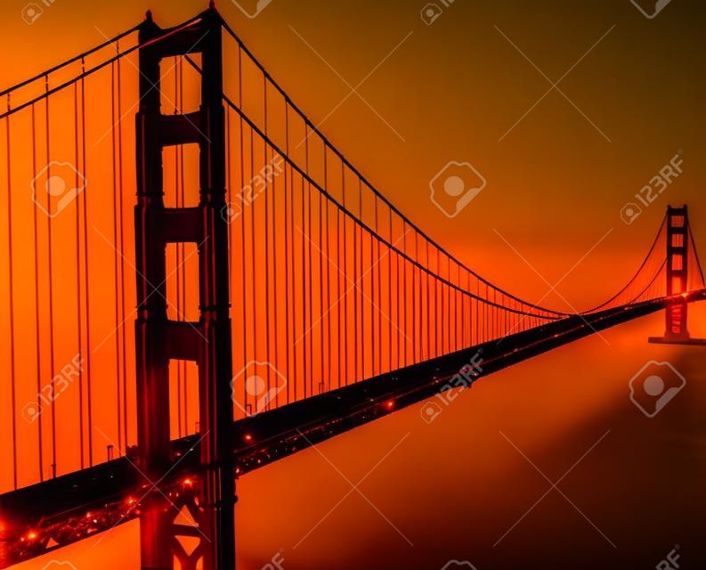 Sylwetka Golden Gate Bridge