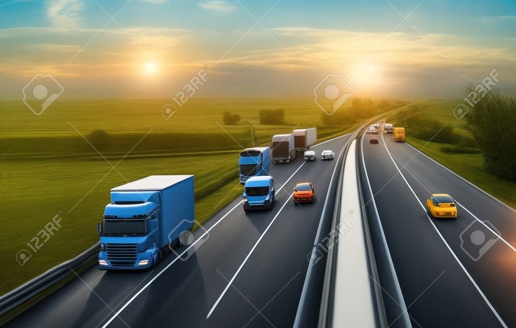 Le transport routier avec des voitures et des camions