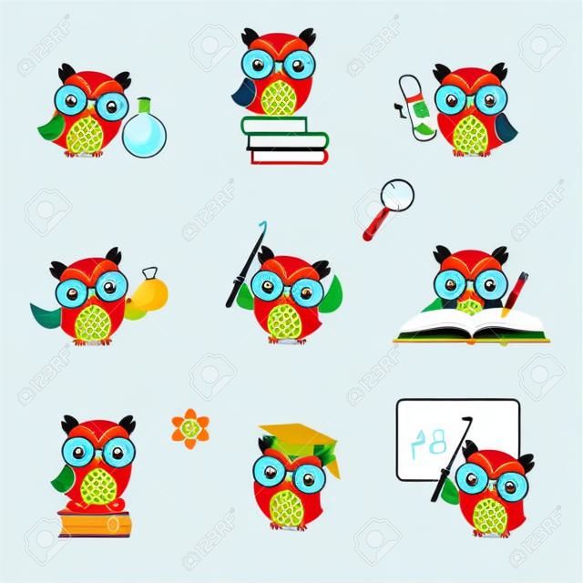 Wise Owl Vestindo culos em Várias Ações Set, Professor de Pássaro Bonito Cartoon Character Teaching at Lição Vector Illustration