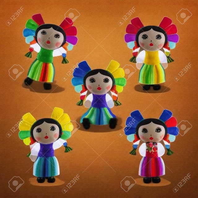 다양한 포즈의 다채로운 멕시코 전통 인형