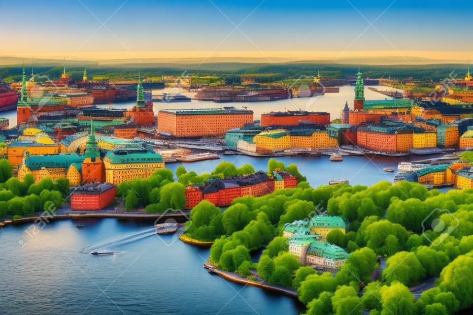 Stockholm, Schweden. Luftbild von berühmten Gamla Stan (Altstadt) und anderen Inseln, Kanäle, Sehenswürdigkeiten.