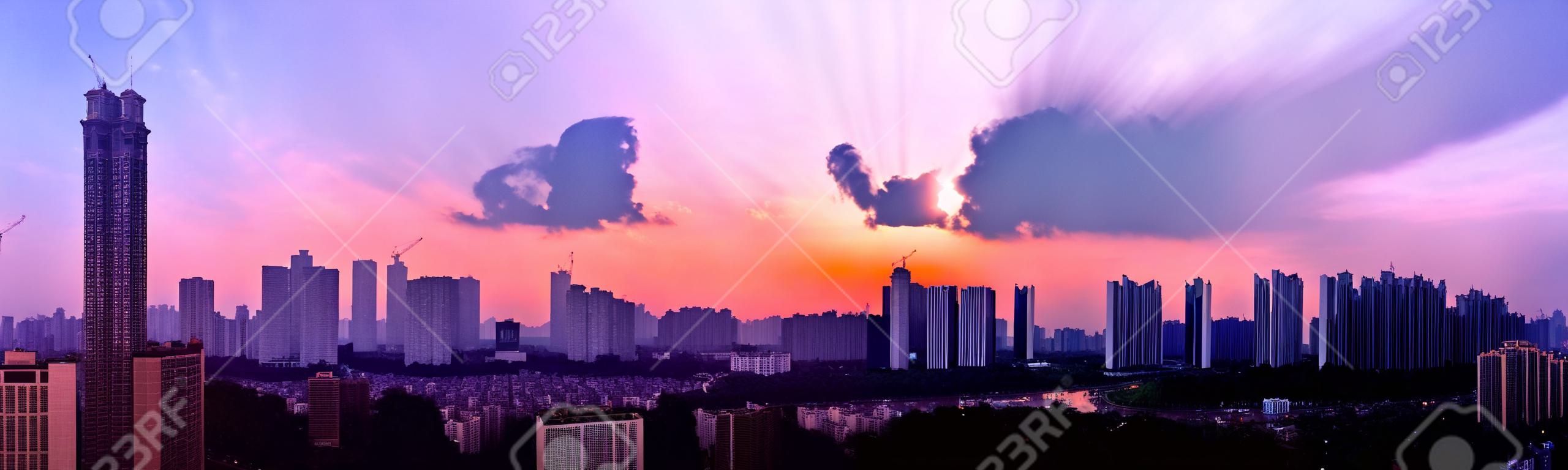 Guangzhou twilight panorama image