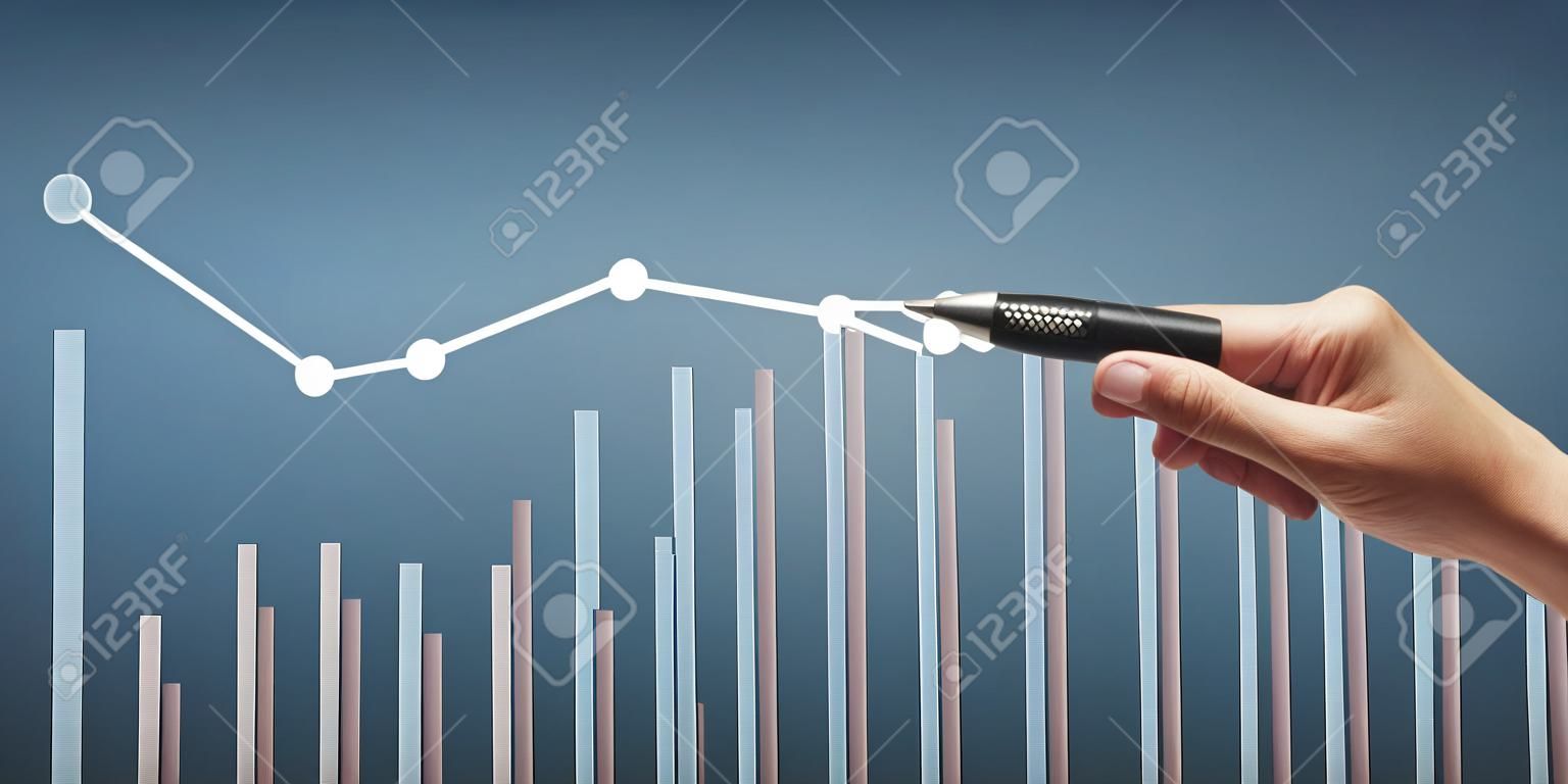 Disegnare a mano un grafico, stock grafico di crescita