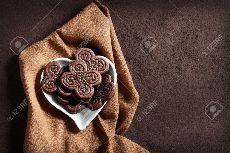 Torun pan de jengibre en chocolate, galletas tradicionales polacas producidas desde la Edad Media en la ciudad de Torun