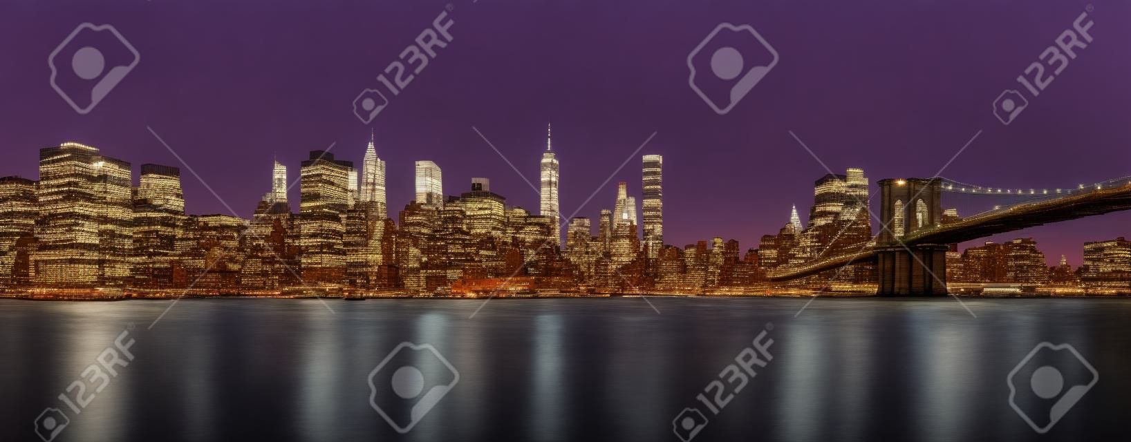 Panoramic view of New York City Manhattan midtown at dusk