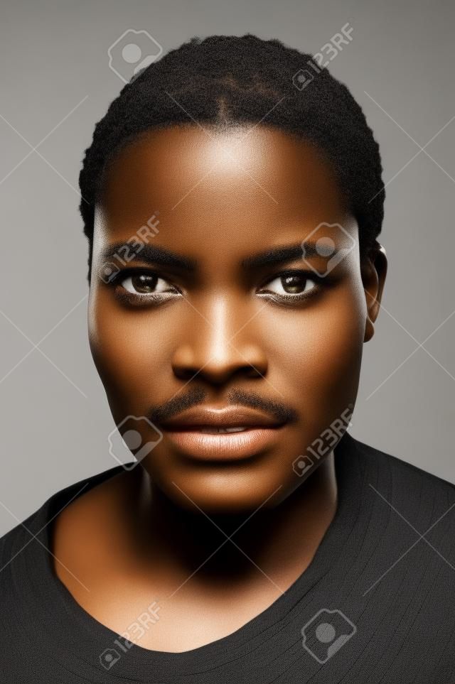 Amanzingly alta detallado retrato de una cara Africana, debe ver en tamaño completo.