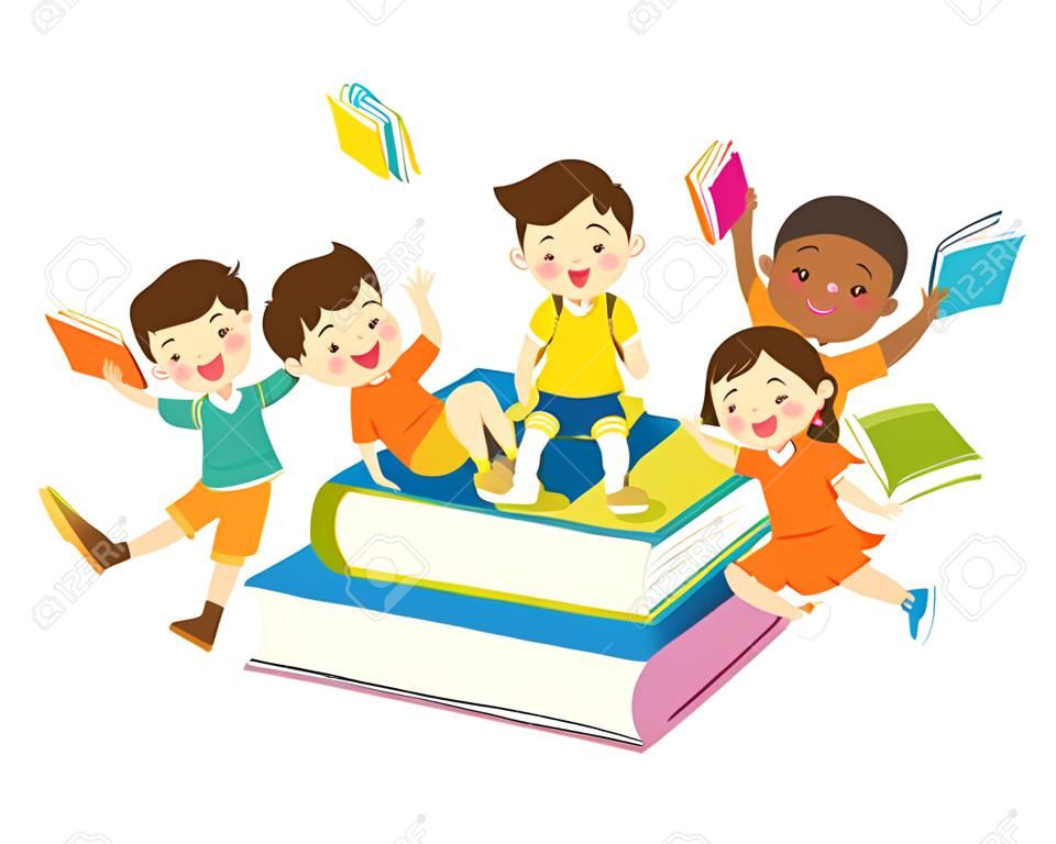 Enfants assis sur des piles de livres et lisant. Garçon et filles apprenant ou étudiant. Enfants avec le concept de retour à l'école