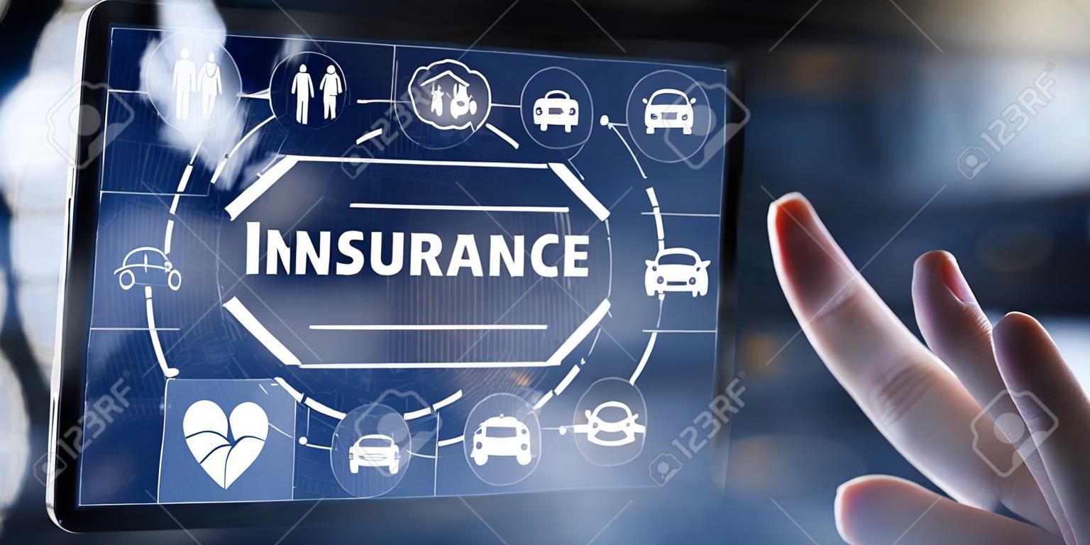 Assurance, santé famille voiture argent voyage Insurtech concept sur écran virtuel.