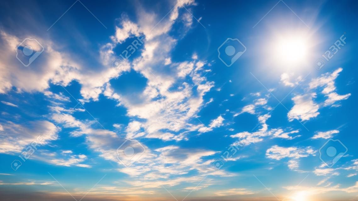 Nap és a kék ég