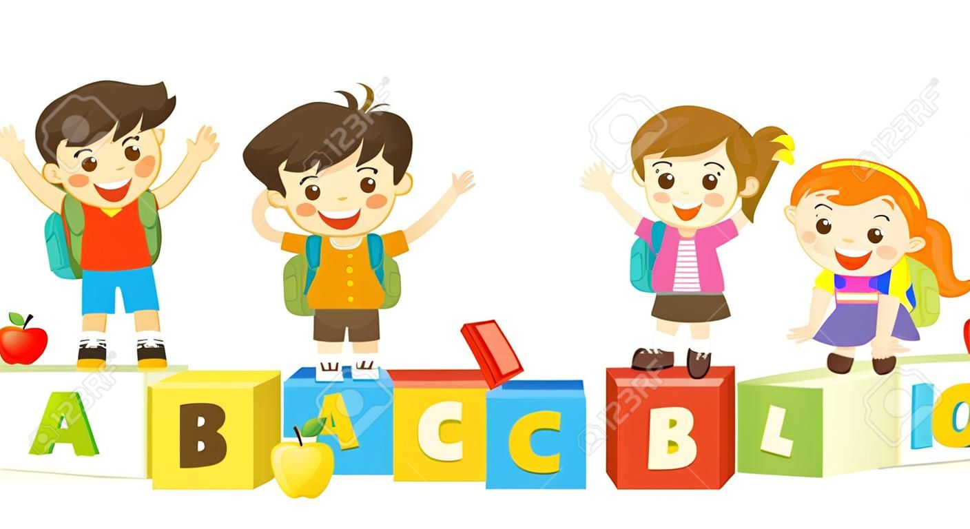 Retour à l'école. Enfants de l'école heureux avec des blocs d'alphabet.