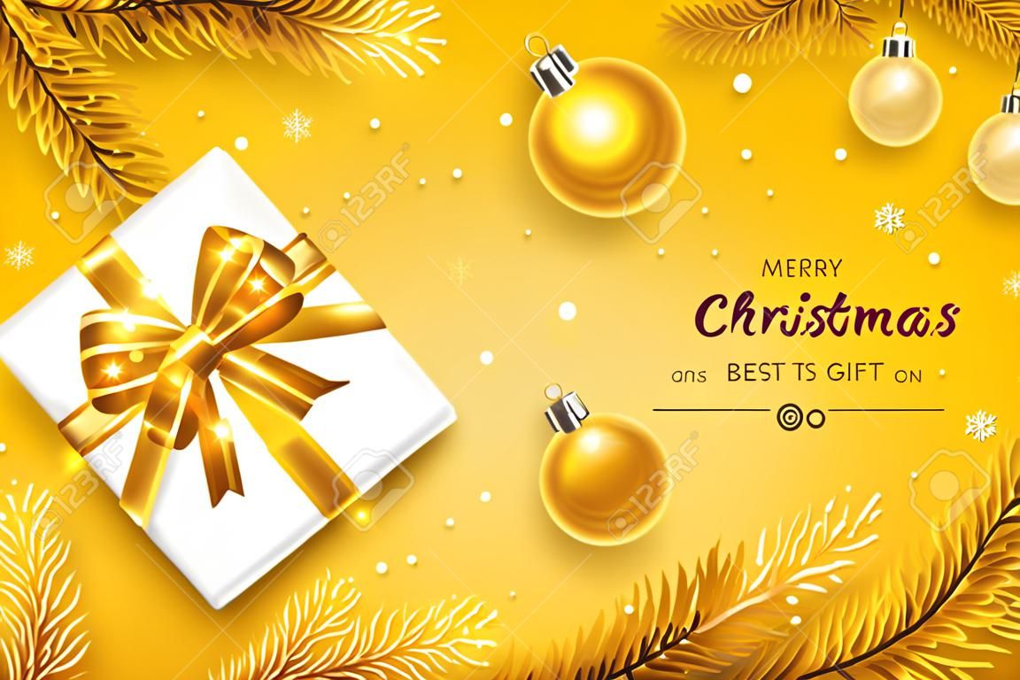ゴールドのクリスマスのシンボルとテキストの横のバナー。黄色の背景にクリスマスツリー、ギフト、蛇紋石、雪片。