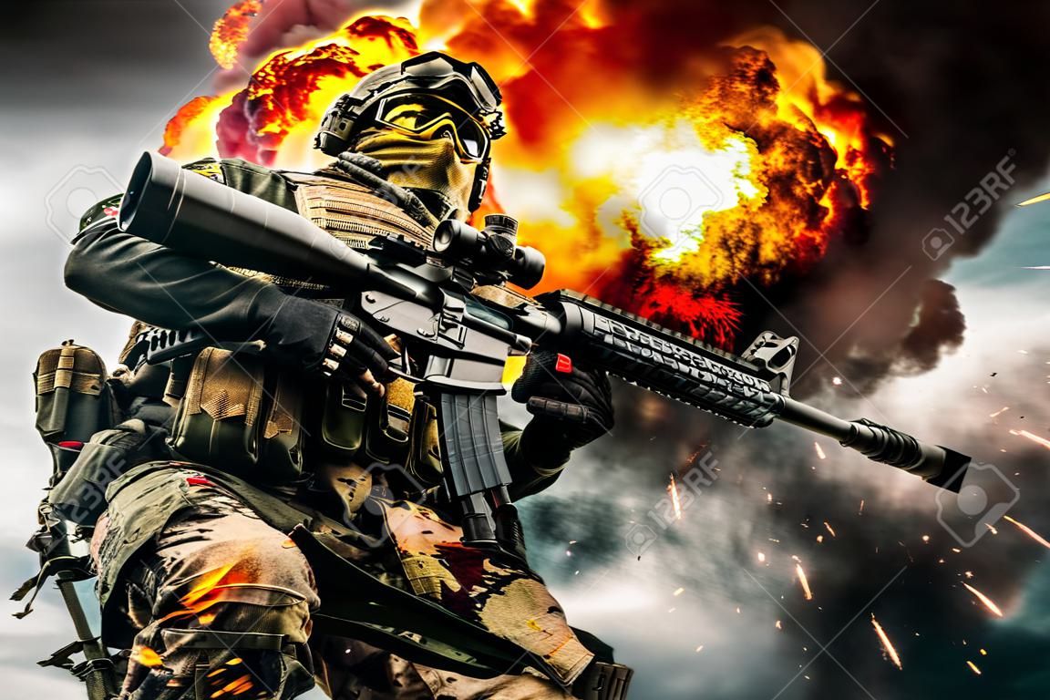 Atirador do exército de forças especiais em ação posando com rifle de grande calibre. Explosões pesadas, fogo e fumaça flutuando no fundo.