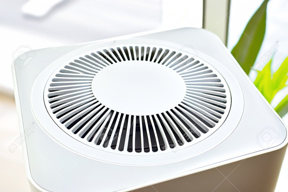 室內空氣淨化器在空氣被污染時使用